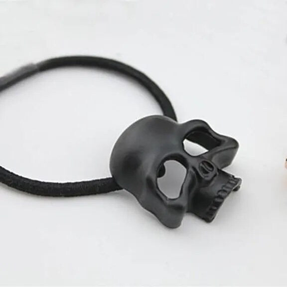 Skull Hair band black or silver