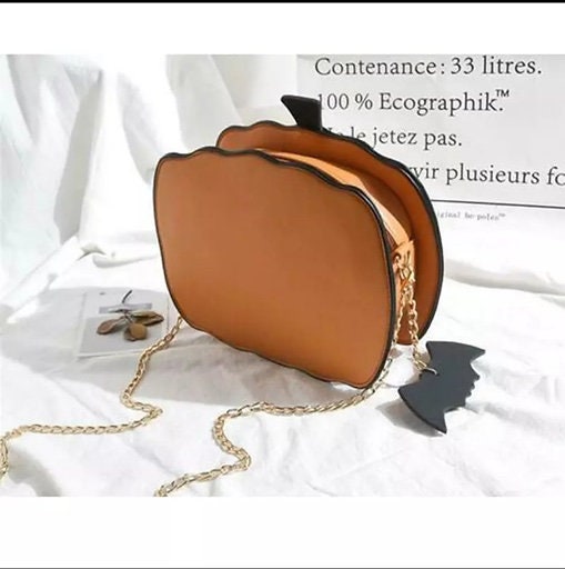 Pumpkin clutch bag